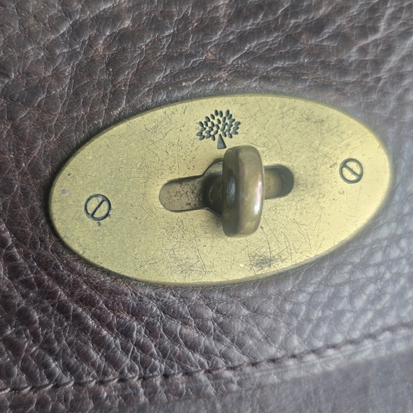 Mulberry Leather Joel Messenger Bag - Picture 16 of 16